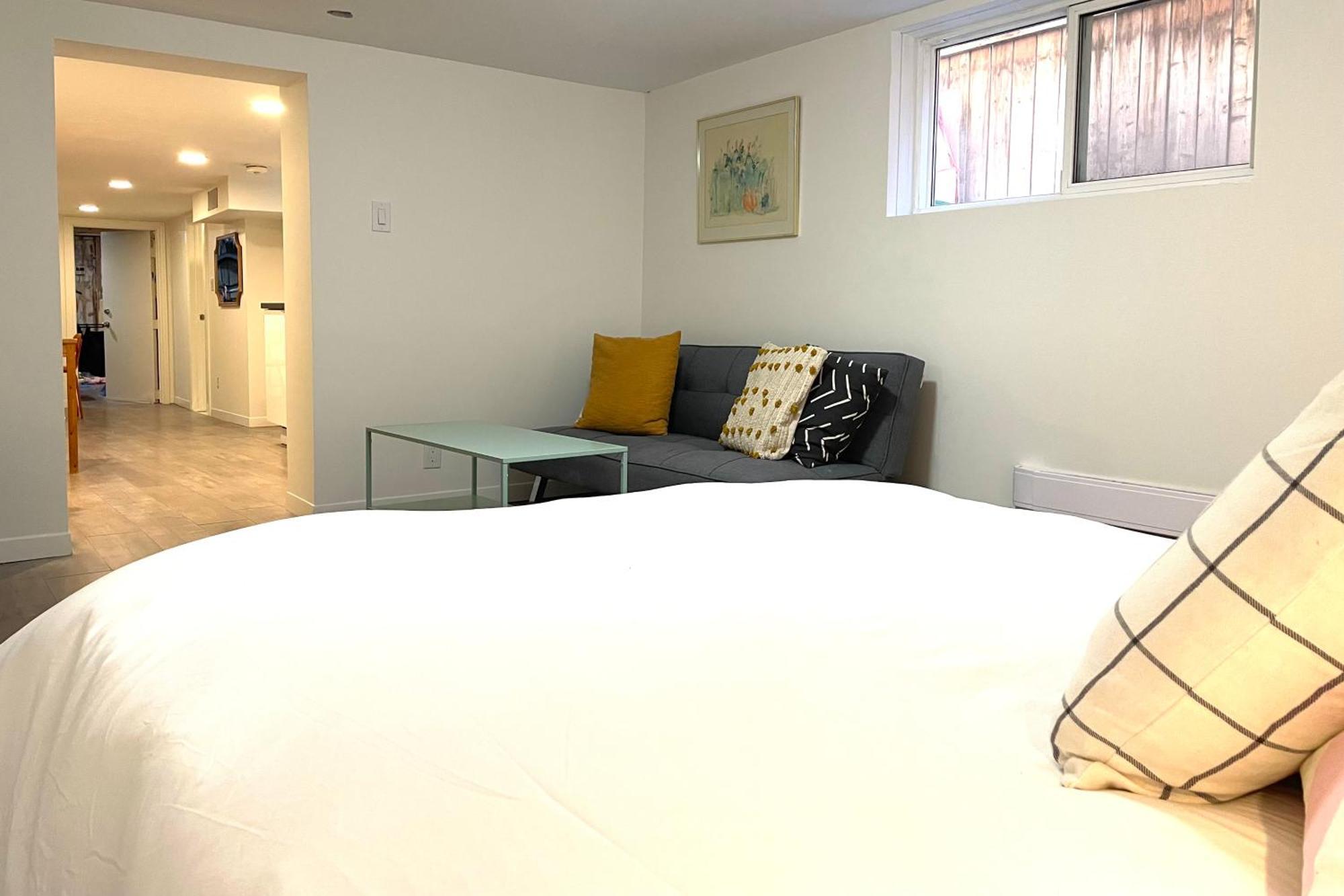 Downtown Private Suite Торонто Экстерьер фото